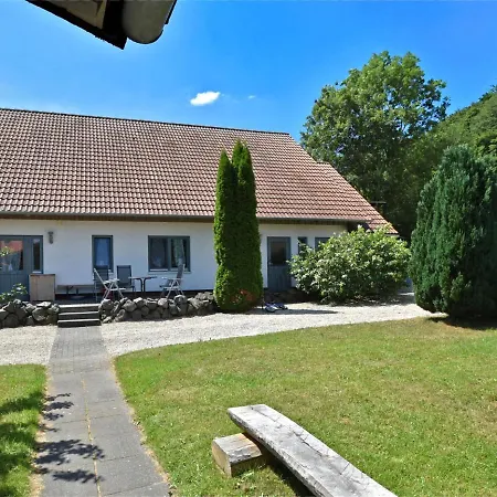Mit Eigener Terrasse In Hueddinge