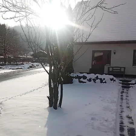 Mit Eigener Terrasse In Hueddinge *
