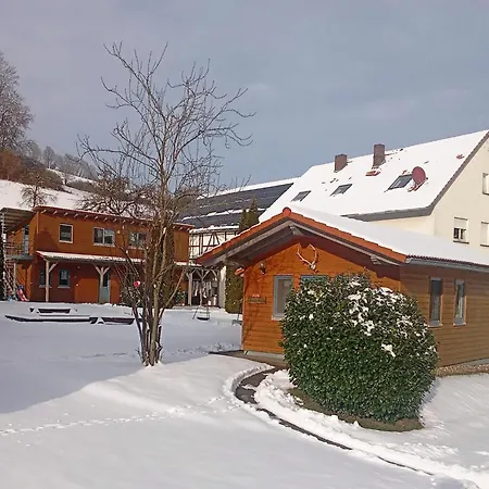 Mit Eigener Terrasse In Hueddinge