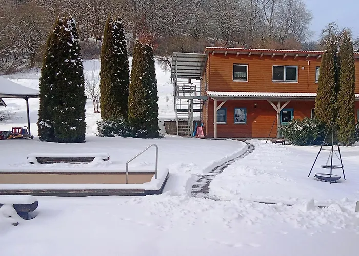 Mit Eigener Terrasse In Hueddinge